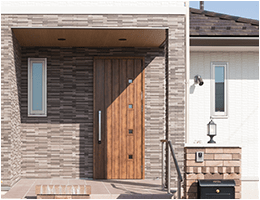 玄関のドアの交換